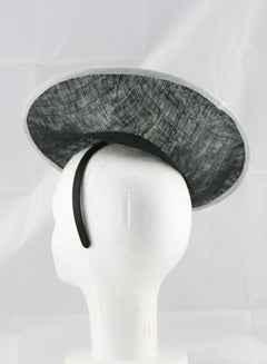 "Samantha" Black and Ivory White Large Fascinator Hat